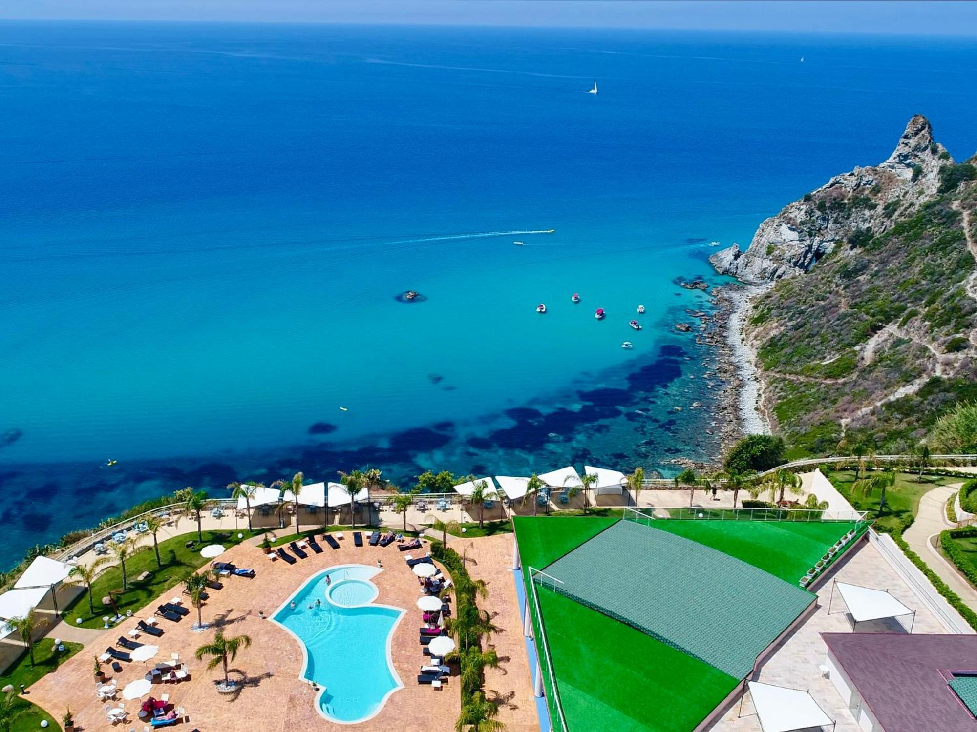Blue Bay Resort Capo Vaticano Buitenkant foto